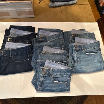 7 Pairs Gap 1969 Perfect Boot Women's Size 31/12a Medium & Dark Wash Jeans