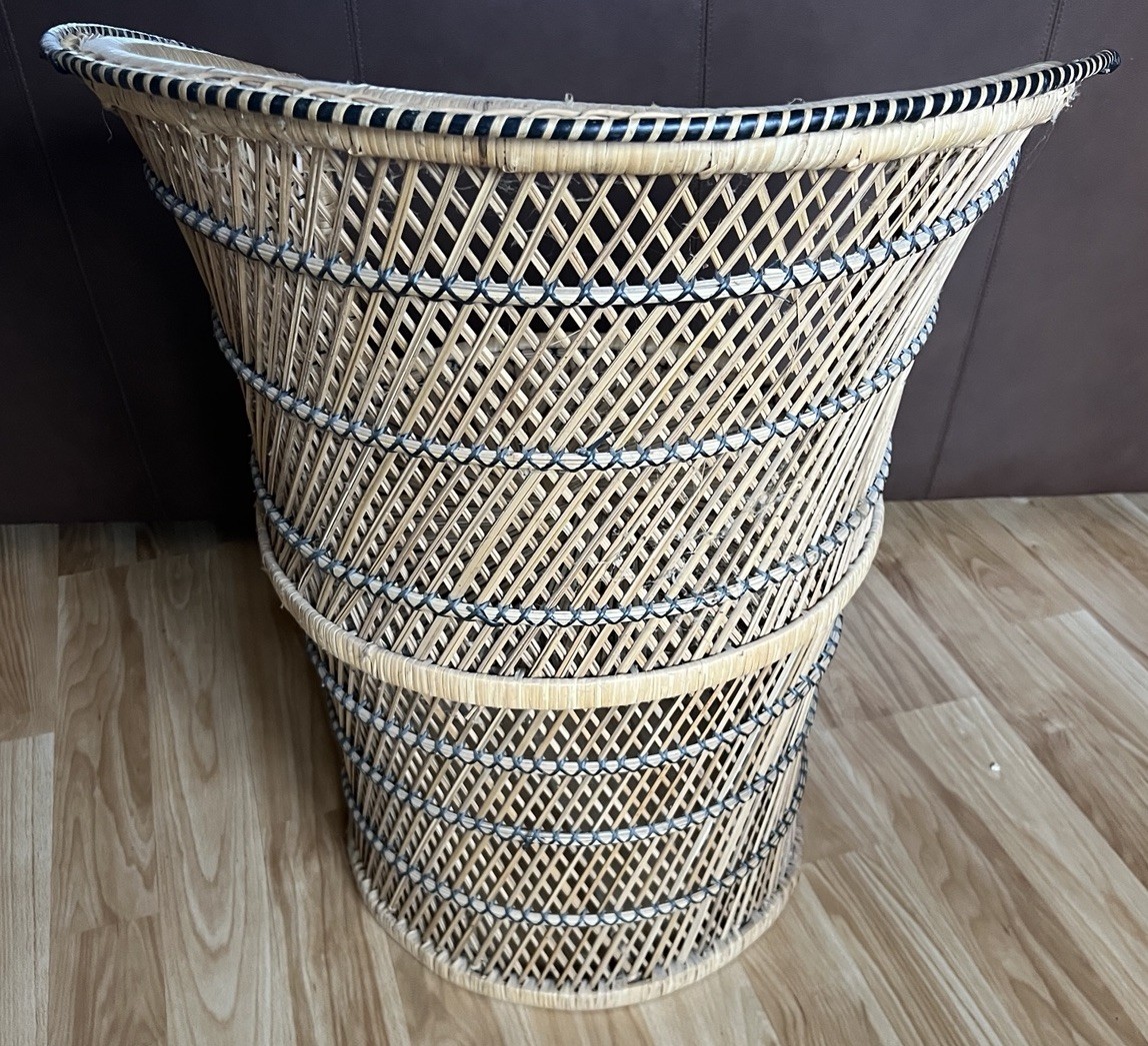 VTG  Bohemian Woven Rattan Wicker Short Back Peacock Fan Barrel Accent Chair 30"