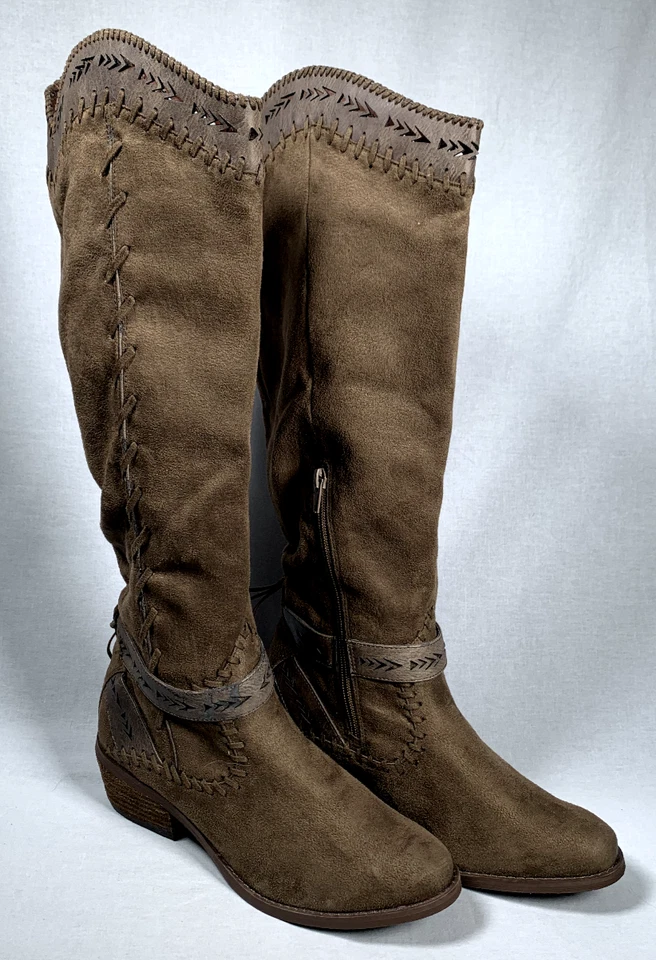 Botas estilo occidental de gamuza marrón hasta la rodilla talla 7,5 sin clasificación Foto 3 de 4