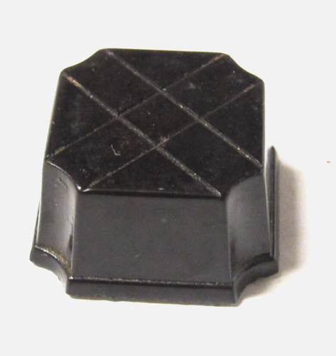 Remler kleiner quadratischer Bakelit Knopf Modelle um 1930 Modelle - Bild 1 von 3