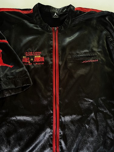 VTG ROY JONES JR vs REGGIE JOHNSON JORDAN BRAND BOXING CORNERMEN'S SHIRT 6-5-99 - Picture 5 of 13