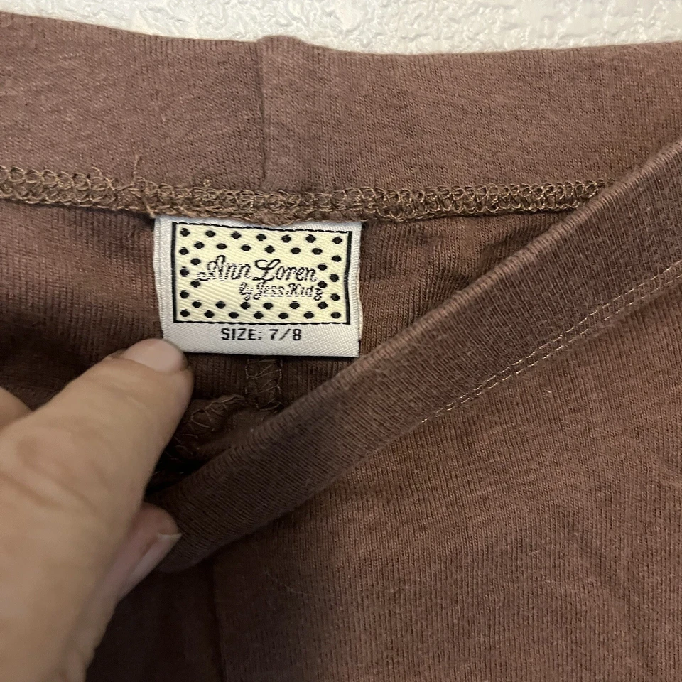 Ann Loren By Jess Kidz Brown Pedal Pusher Pants With Ruffle Hem Size 7-8 Girls - Image 3 of 4