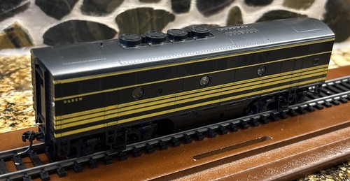 Stewart Hobbies HO Modelo No. 8021 F3B Fase I Diesel - D&RGW (Original) - Nuevo de Lote Antiguo | Condition: New
