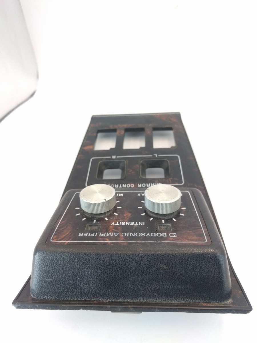 1984-1989 Nissan 300ZX Z31 Body Sonic Amplifier Console Trim