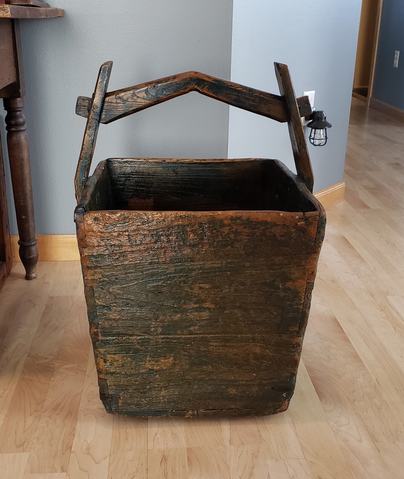 ANTIQUE ORIGINAL GREEN BLUE PAINTED PRIMITIVE FIRKIN SUGAR BEAN RICE BUCKET