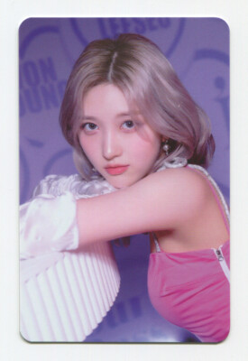 IVE - The First Fan Concert [THE PROM QUEENS] OFFICIAL MD RANDOM