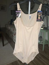 Maidenform Firm Control Wear-Your-Own-Bra Bodybriefer Size XL Style 2656 NWT $59