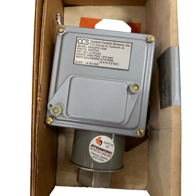 Custom Control CCS Modell 604GZF2-7030 DUAL-SNAP Druckschalter 6-75 psi