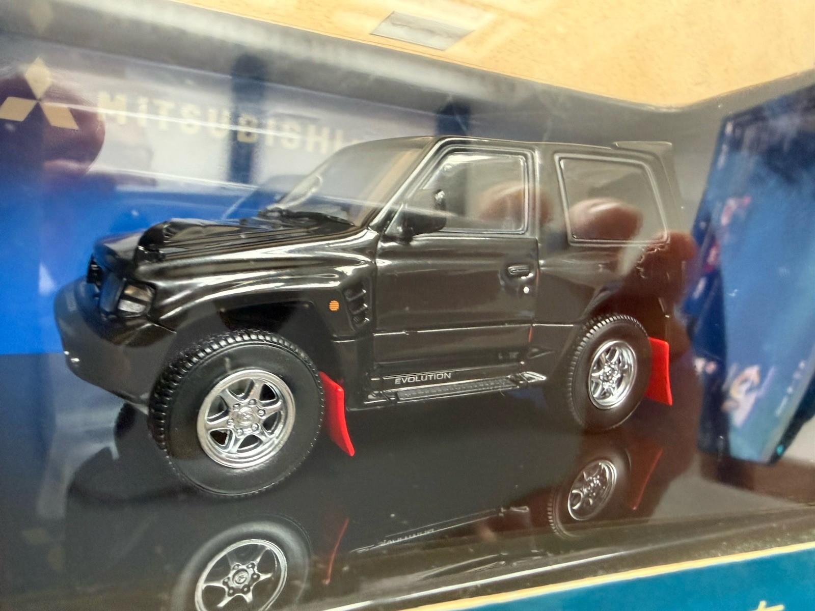 AUTOart Mitsubishi Pajero Evo V20 1998 Black 57202