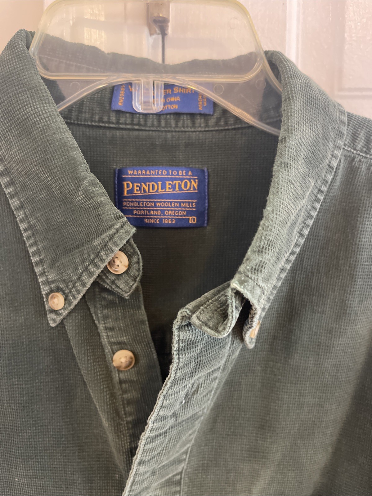 Pendleton Hunter Green Corduroy Button Shirt Vint… - image 3