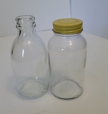 Lot Of 2 Vintage Glass Jars With 1 Lid 4.5 Inches