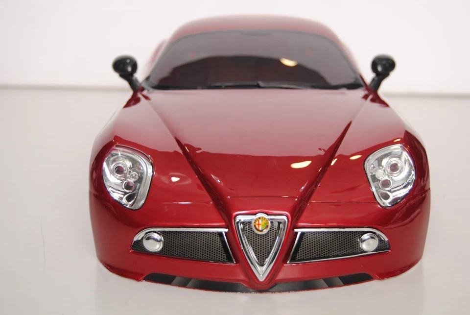 THE RALLY LEGENDS EZQ8R100 Carrozzeria ALFA ROMEO 8C Verniciata + Accessori - Immagine 3 di 4