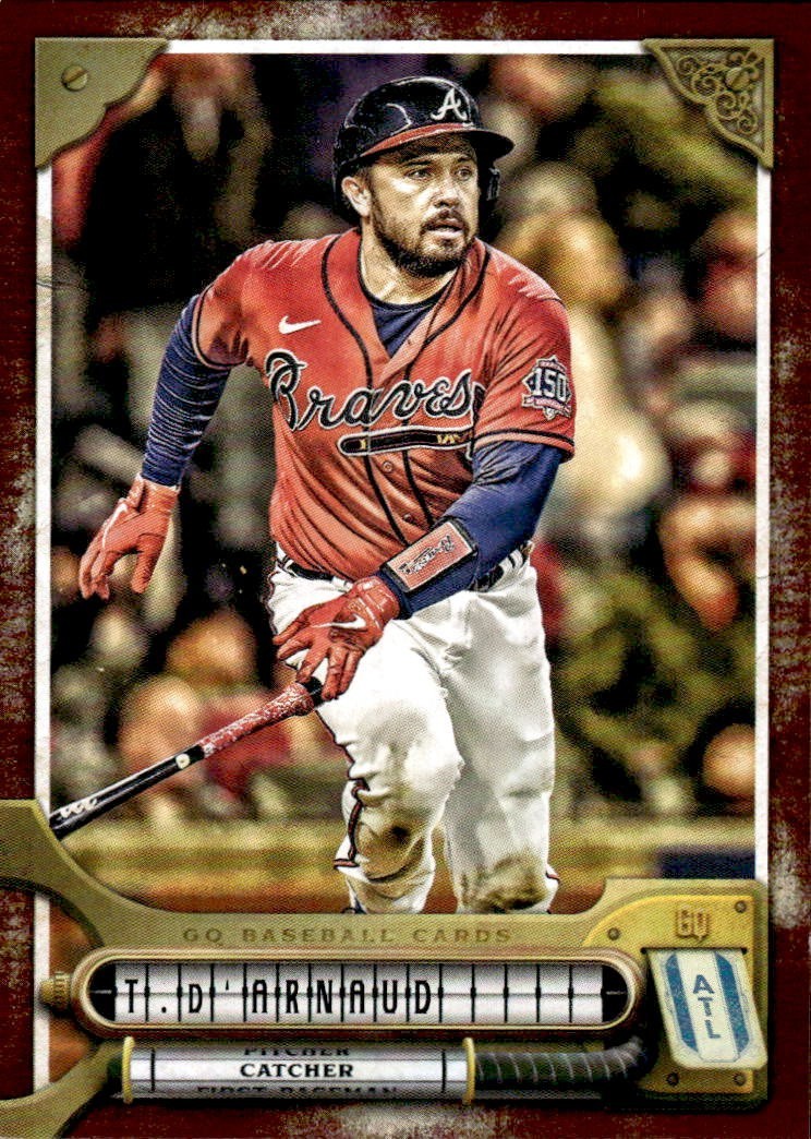 Travis d'Arnaud 2022 Topps #169 Gypsy Queen - Burnt Umber 185/399 Braves