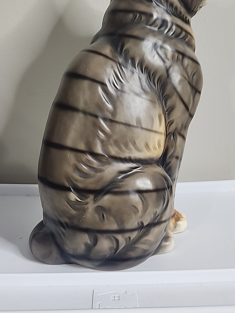 Large Harvey Knox Art Cat Figurine Statue Hand Painted 16” Japan