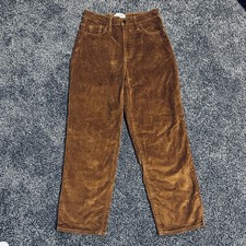 Universal Thread women  s 00 high-rise ankle bootcut corduroy pants straight leg