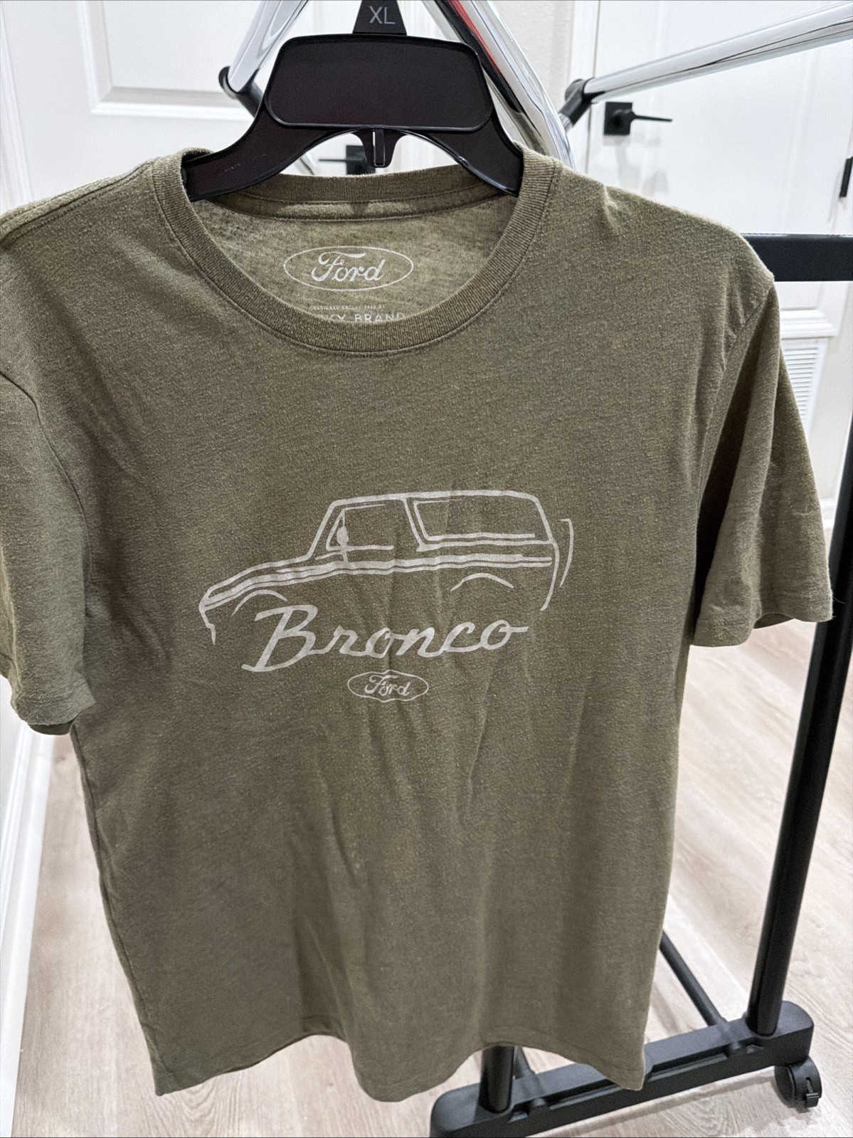 Lucky Brand Ford Bronco Shirt Mens Medium Gray Graphic Tee Classic Car Logo 2021