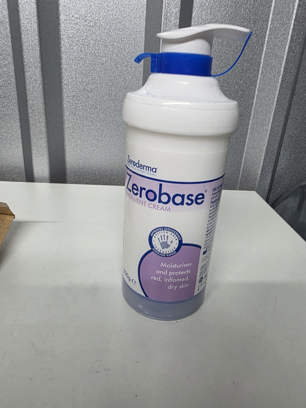 Derma Zerobase Emollient Cream - 500 ml