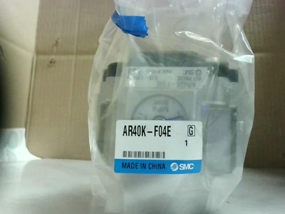 SMC AR40K-F04E Modular Regulator, Port Size 1/2'' w/ Mounting P-New In Box