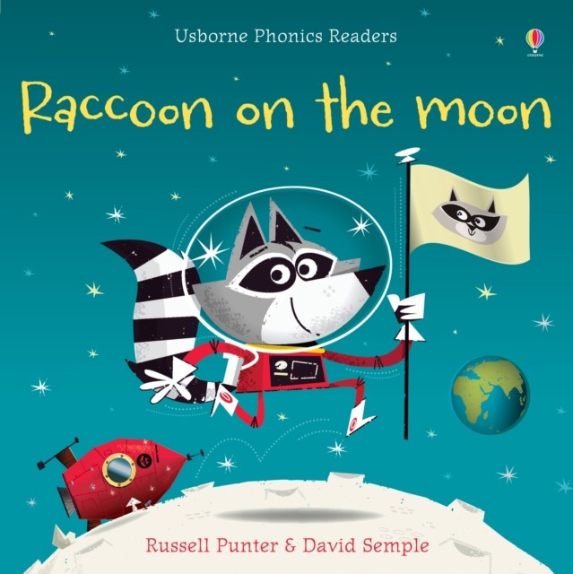 Raccoon on the Moon by Russell Punter (Paperback Book)
