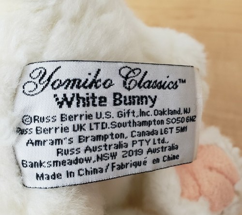 Peluche Russ Berrie Yomiko Classics White Bunny Rabbit 8" orejas flojas ojos azules - Imagen 10 de 13