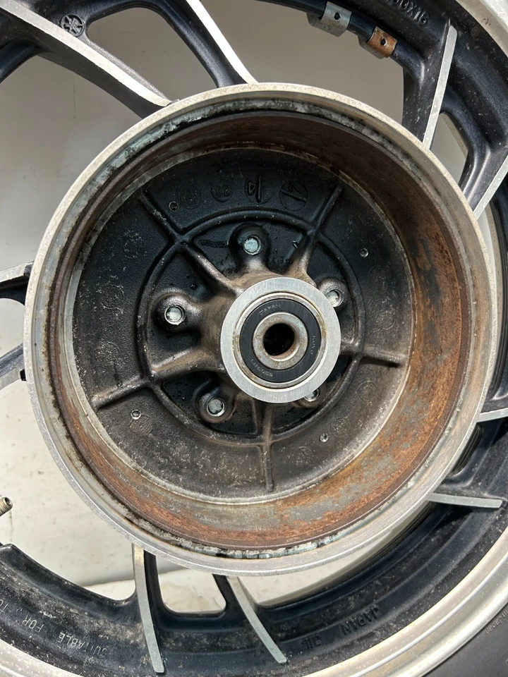 Задний обод/колесо в сборе Yamaha XJ650 XJ 650 Maxim (1982) - Изображение 2 из 4