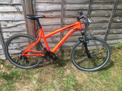 B TWIN ROCKRIDER 340 ORANGE MENS 