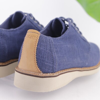 TOMS Mens Ivan Oxford Sneakers Size 7 Blue Canvas Gum Sole  display picture 2