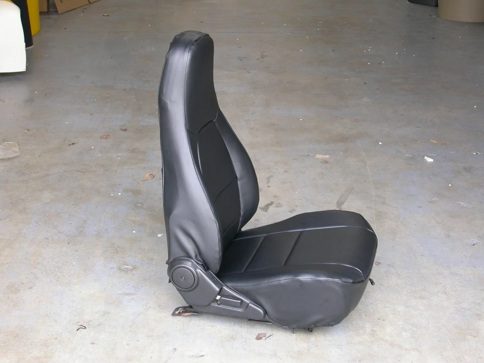para MAZDA MIATA 1990-1997 IGGEE A MEDIDA 2 FUNDAS DE ASIENTO DELANTERAS NEGRAS Foto 2 de 4