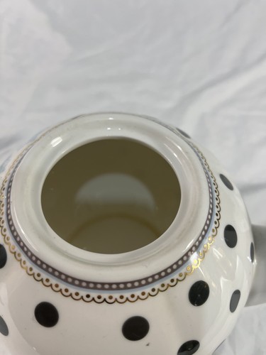 Grace s Teaware White with Large Black Polka Dot Teapot with Lid. - Picture 5 of 9