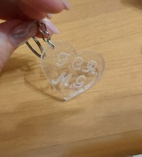 PORTACHIAVI IN PLEXIGLASS SEGNAPOSTO CUORE REGALO BATTESIMO COMUNIONE MATRIMONIO