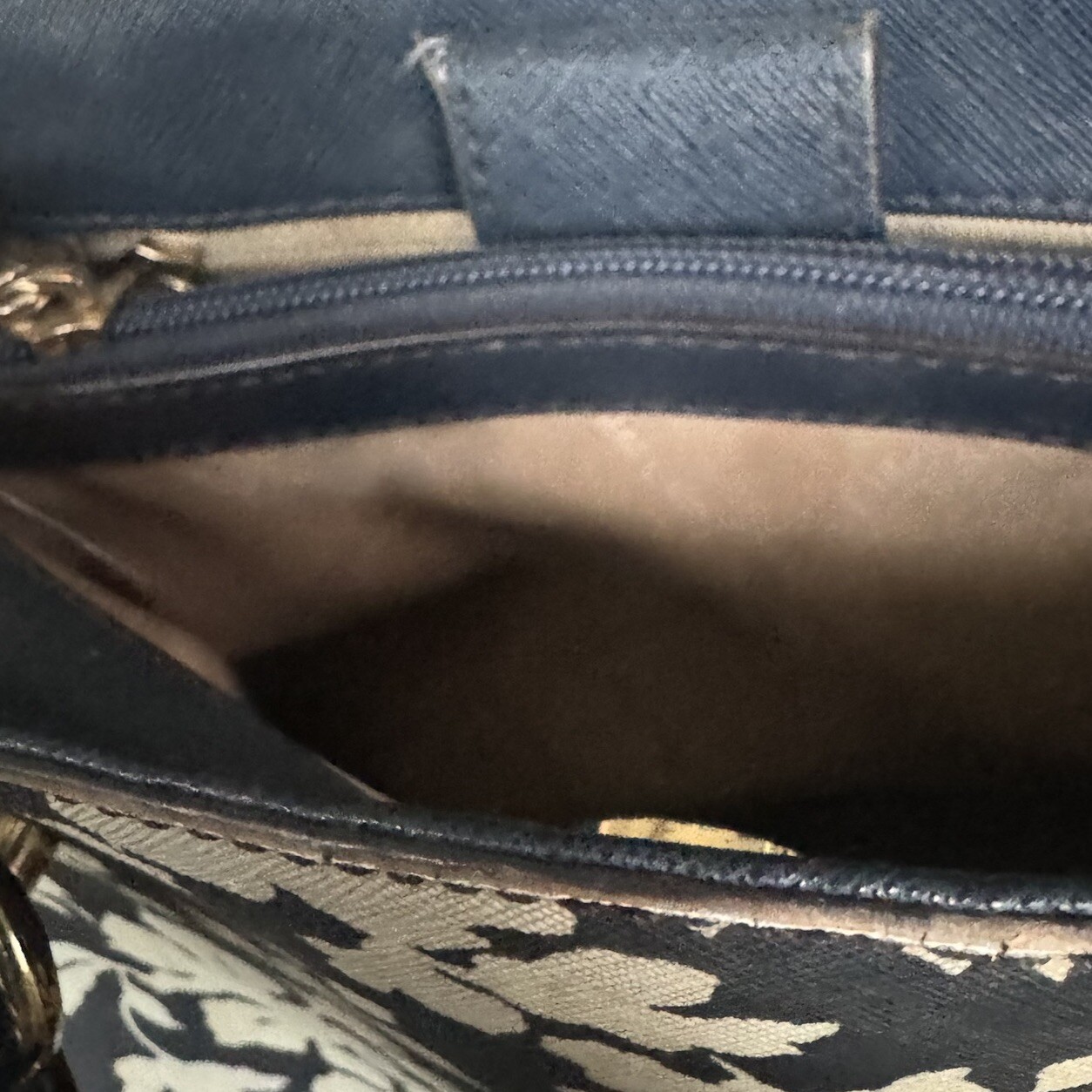 Michael Kors Sofia Medium Leather Navy Floral Cro… - image 7