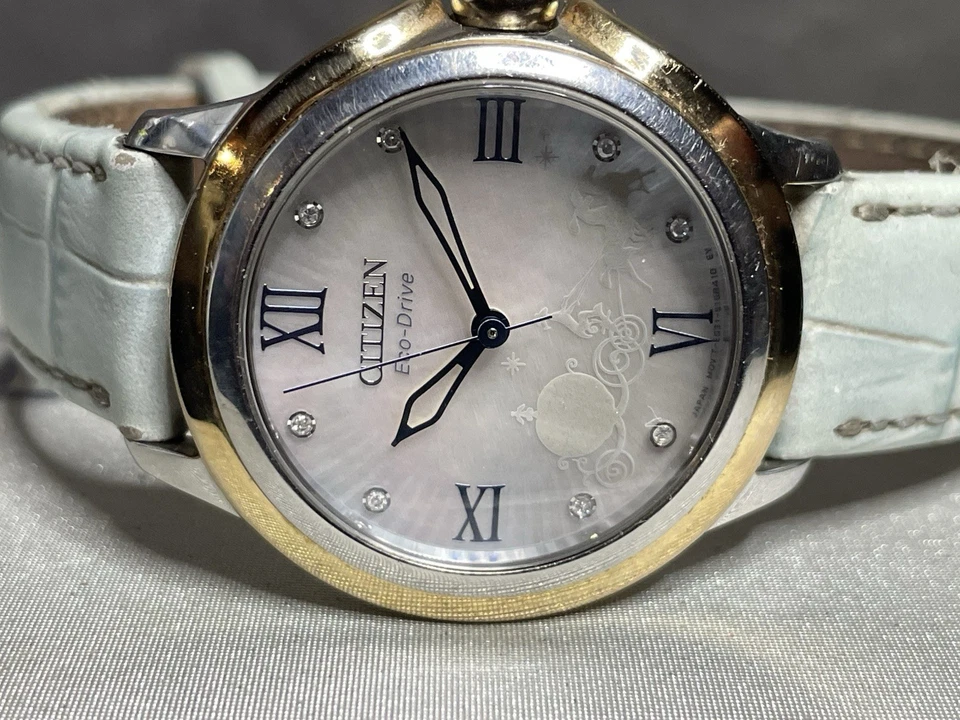 Citizen Eco-Drive 迪士尼公主灰姑娘 70 周年手表限量版 — 第 4/4 张图片