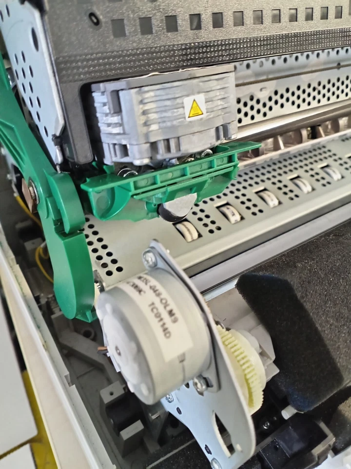 Olivetti PR2 Plus Printer SN1425842 - Image 3 of 4