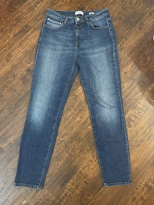 Women s CLOSED Baker High Jeans. Size 29