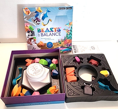 BEASTS OF BALANCE - App Enabled Family Stacking Game  Digital Tabletop New