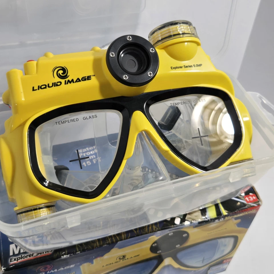 Liquid Image Camera Mask 302 16 MB Camcorder - Yellow Snorkeling 5.0 Megapixels - Image 3 of 4