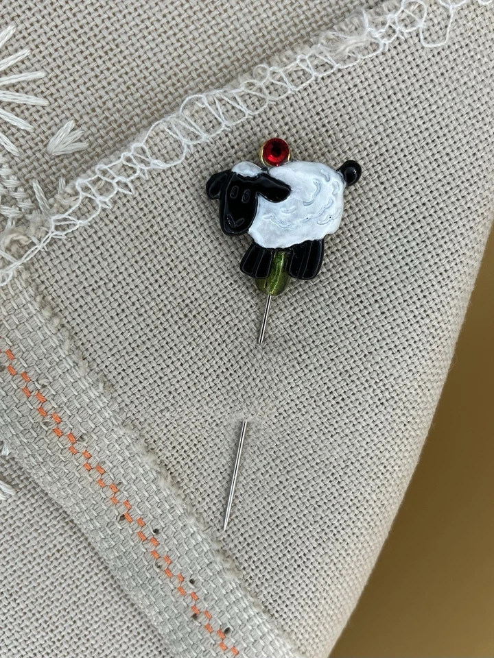 Handmade Counting Pin •Christmas Sheep• Cross Stitch Accessory - Image 3 of 4