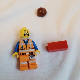 LEGO&reg; Emmet  - The Lego Movie -  (tlm018) Minifigure with Piece of Resistance