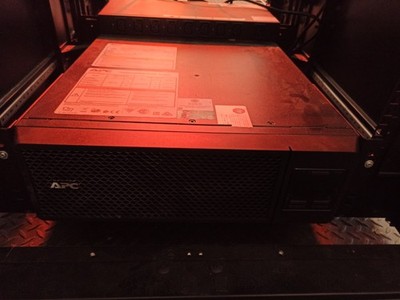 SRT5KRMXLI APC Smart-USV RT 5000VA RM 230V