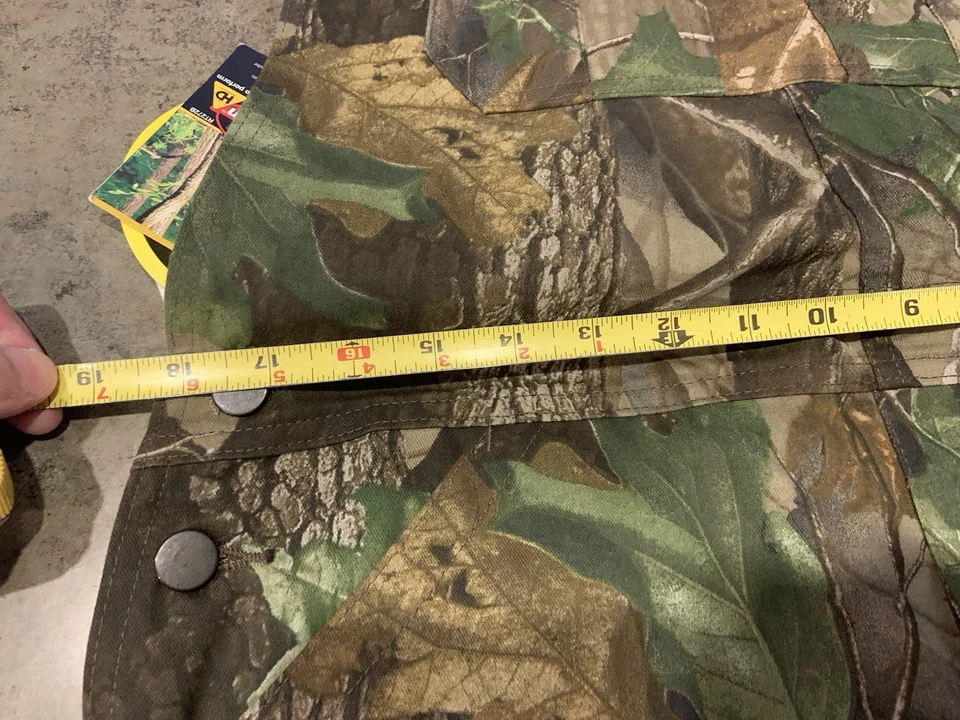 Vtg Liberty Overalls Mens 34 Realtree Hardwoods Camo Pockets Hunting NOS NWT - Image 4 of 4