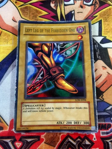 Left Leg of the Forbidden One lob-e098 Unltd Ed (HP) Ultra Rare Yu-Gi-Oh!