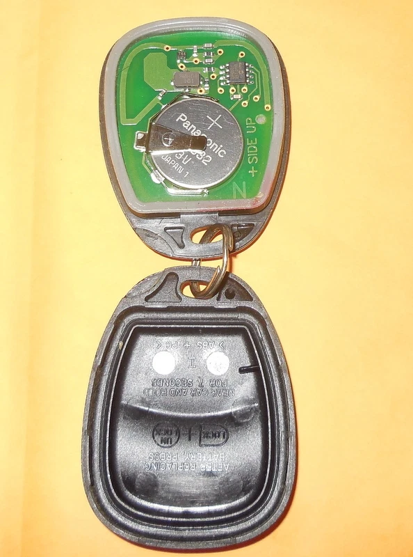 OEM GM GMC CHEVY CADILLAC MANDO A DISTANCIA SIN LLAVE TRANSMISOR 15042968 KOBLEAR1XT Foto 3 de 3