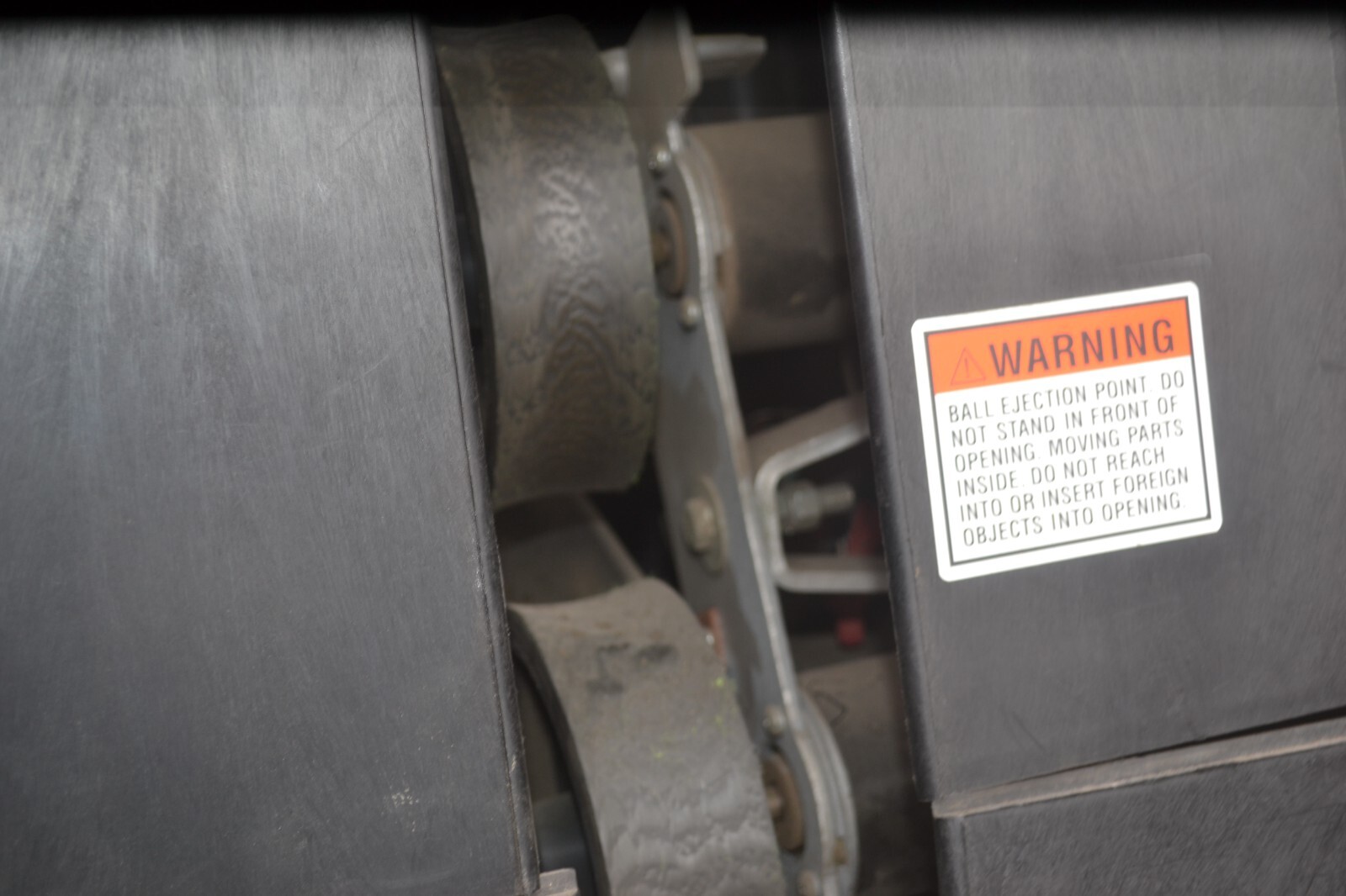 TENNIS TUTOR BALL MODEL 3P Tennis BALL MACHINE eBay