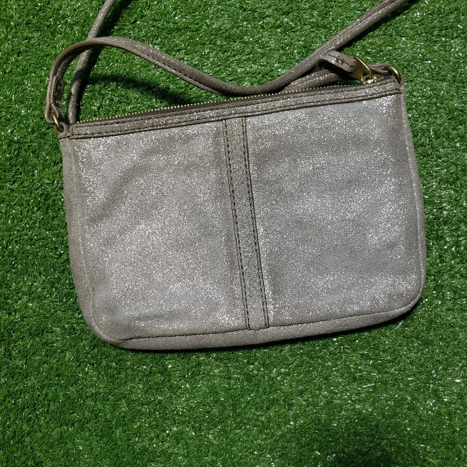 Fossil 灰色闪光珠光斜挎包钱包可调节肩带 — 第 3/4 张图片