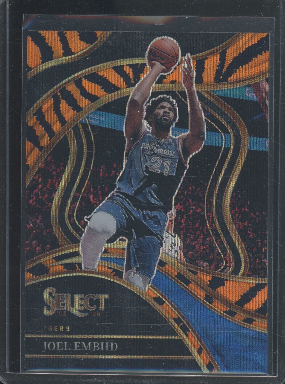 2023 Panini Select Tiger Prizm Courtside #204 Joel Embiid SP Case Hit