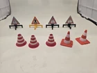 Playmobil Vintage Road Signs • Four Road Signs and 5 cones