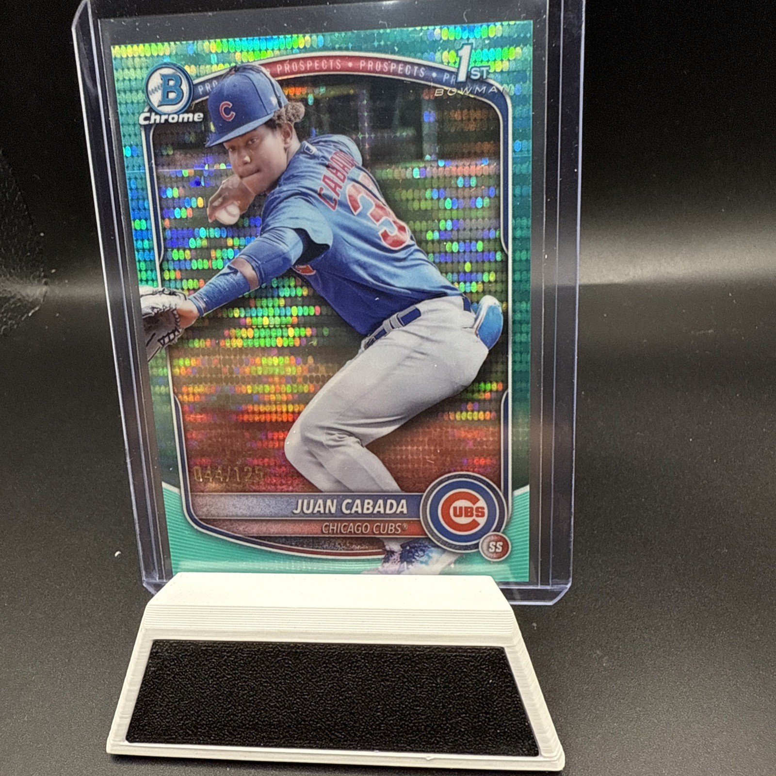 2025 Bowman Chrome Juan Cabada 1st Bowman Aqua Pulsar /125 Chicago Cubs