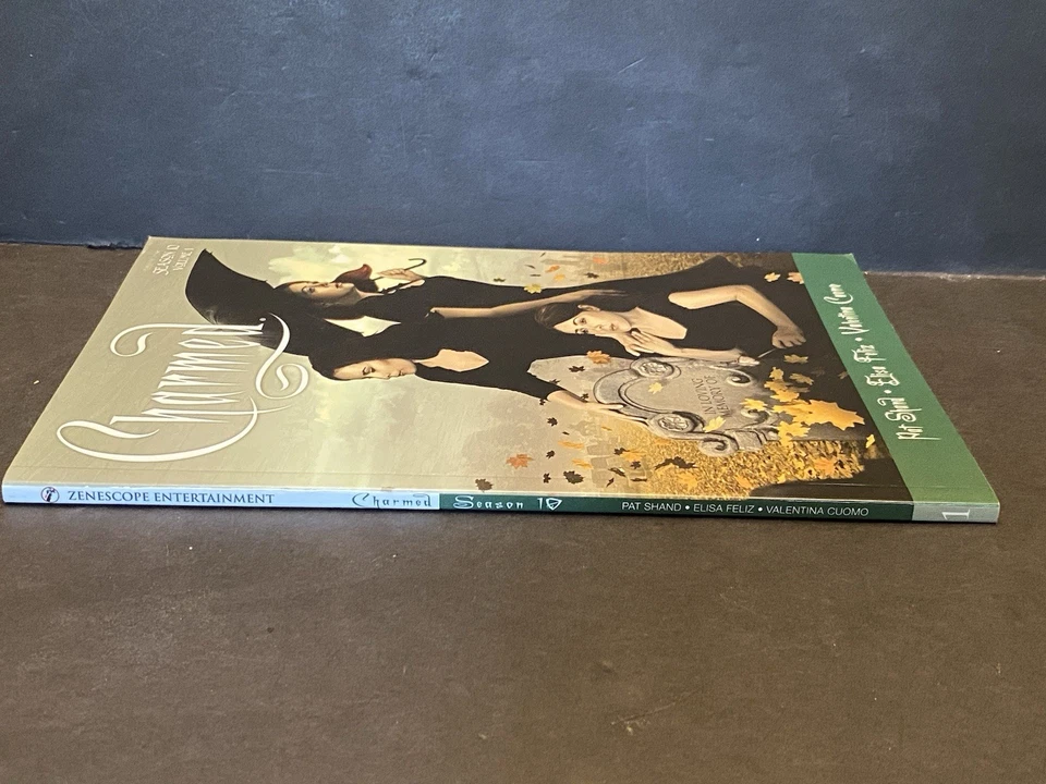 Charmed Season 10 Volume 1 Graphic Novel, Zenescope 2015 Foto 3 de 4