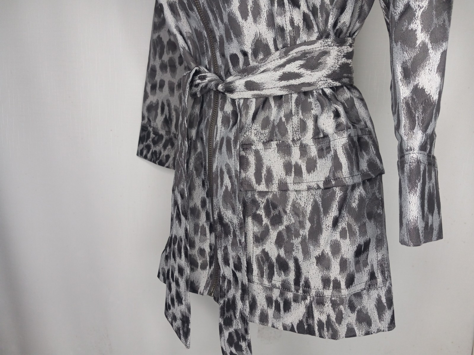 Ruby Rd Petite Jacket Size 6P Full Zip Animal Pri… - image 5