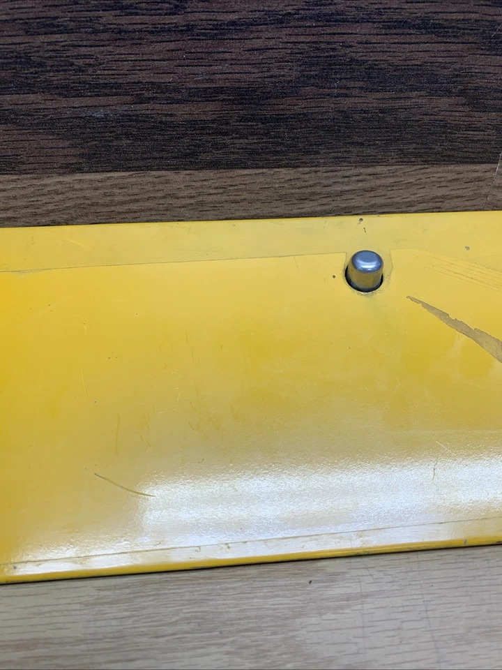 Ford Serie F 1967-1972 camioneta F-100/250/350 puerta guantera OEM Foto 3 de 4